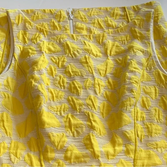 Lafayette 148 Sleeveless Dress in Yellow and White Size 12 Stunning Pattern - Picture 9 of 9